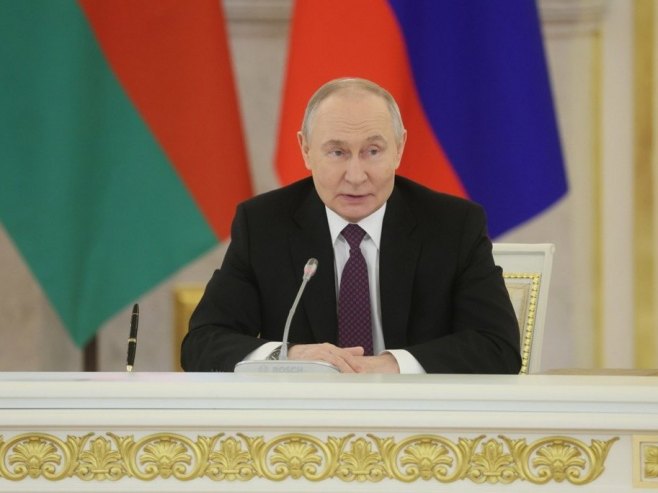 Путин упутио саучешће поводом смрти Хамнеија