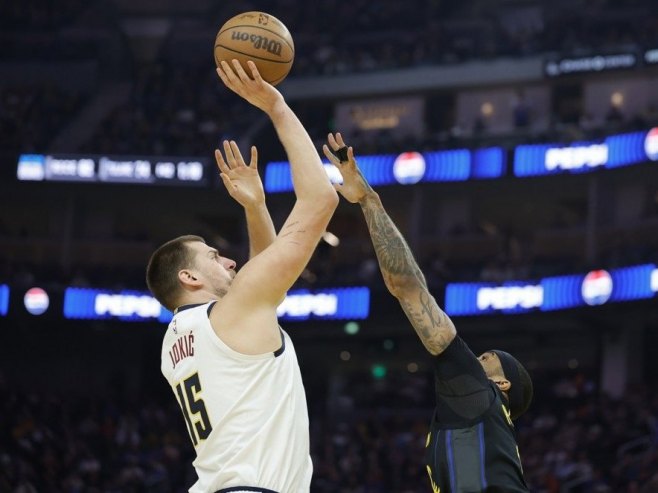 Кошаркаши Денвера поражени од Минесоте, Јокић убацио 35 поена