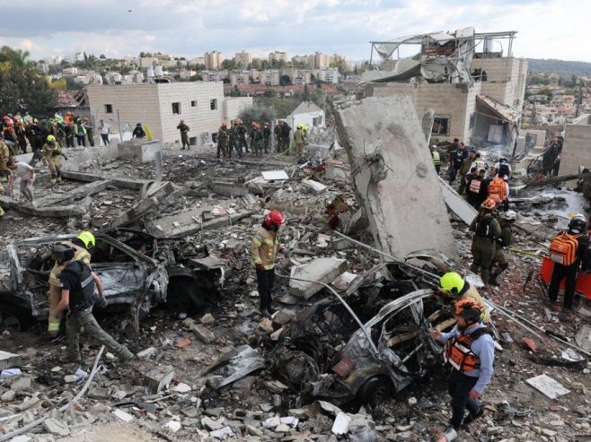 фото: EPA/ABIR SULTAN