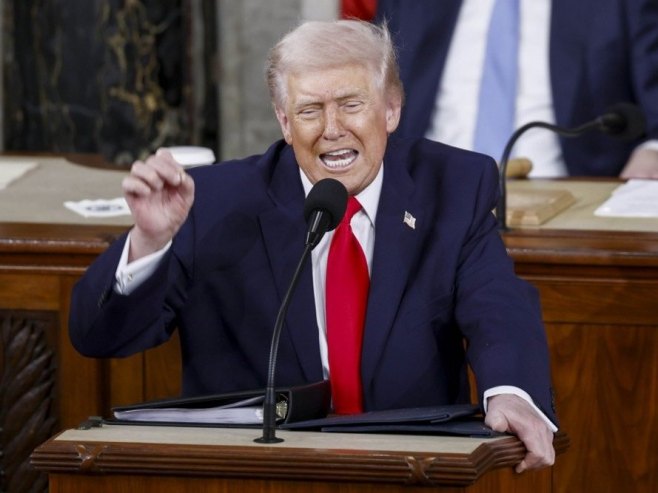 Трамп: Ускоро "велики" талас напада на Иран