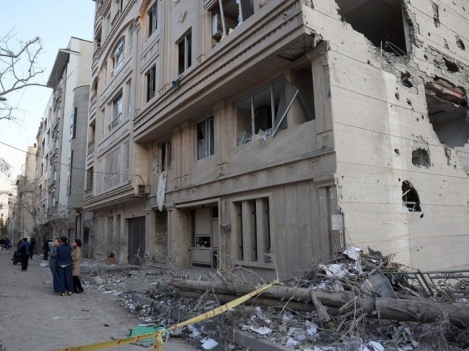 "Тешко са сигурношћу тврдити да година води ка смирењу тензија, постоји потенцијал за развијање кризе" (ВИДЕО)