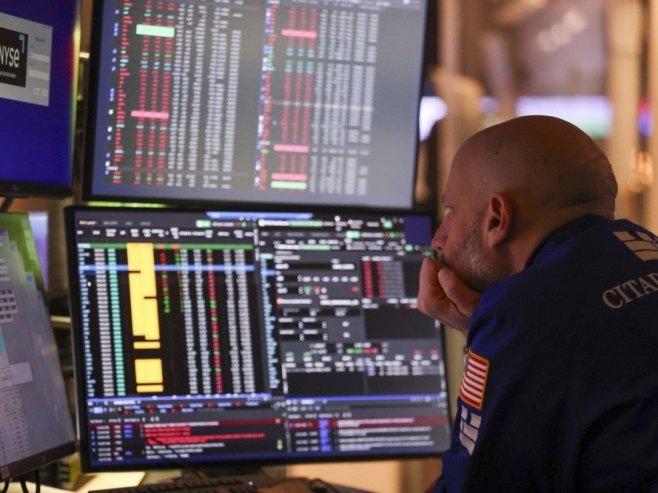 Расте цијена гаса и нафте, пада фунта и биткоин: Велика Британија пред енергетским колапсом