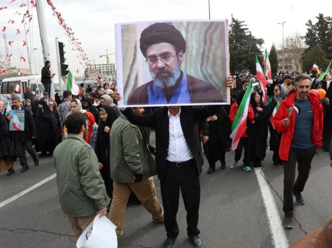 Хамнеијев син, Моџтаба Хамнеи, изабран за новог иранског ајатолаха