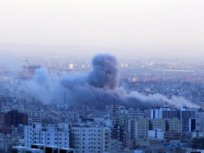 Одгођена церемонија опроштаја од Хамнеија