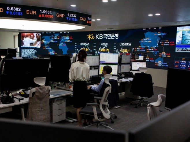 Страх од нафтног шока погодио азијске технолошке акције, док се распродаја у Европи зауставља