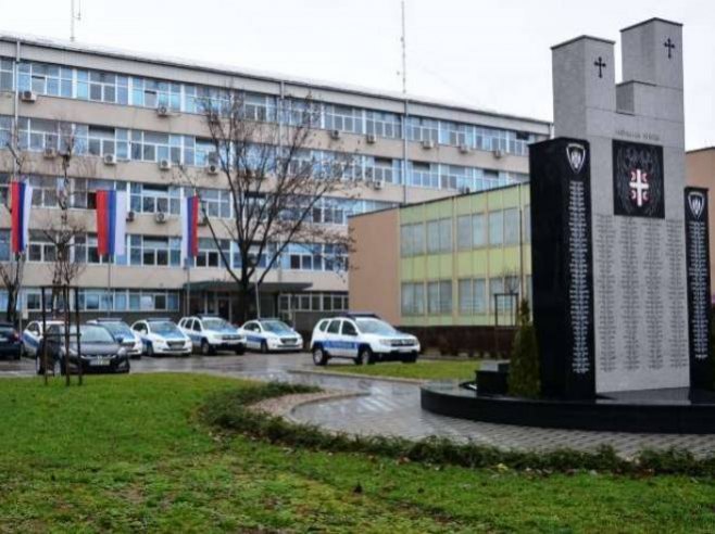 У Кантону Сарајево пронађен аутомобил који је украден у Бањалуци