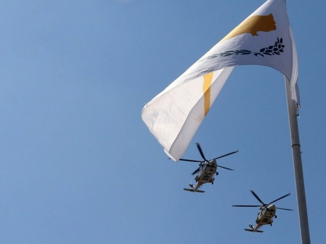 Кипар, застава (фото: EPA/KATIA CHRISTODOULOU - илустрација) - 