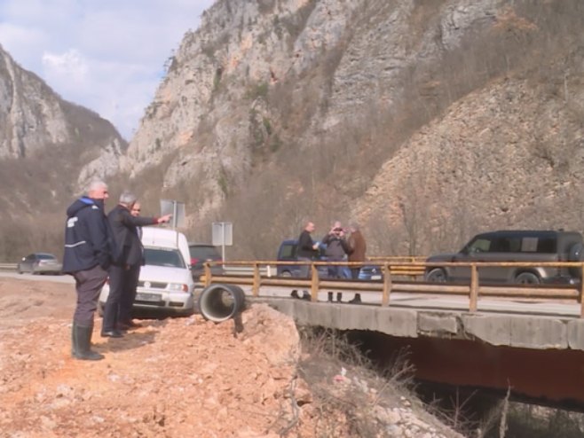 Све спремно за обнову моста на ријеци Прачи, на магистралном путу Рогатица – Устипрача – Вишеград