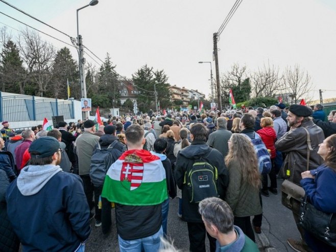 Протест у Мађарској (Фото: EPA/Tibor Illyes HUNGARY OUT) - 