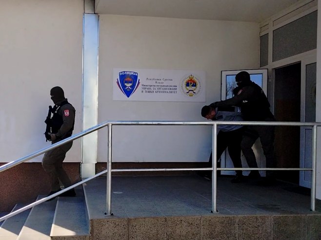 Ухапшени с Интерполове потјернице спроведен у Суд БиХ (ВИДЕО)