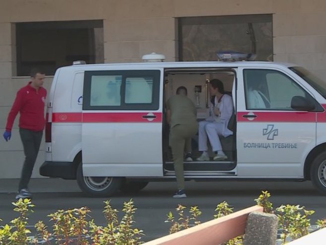 Преговори о повећању плата у здравству: Колико нуди Влада, а колико траже синдикати? (ВИДЕО)