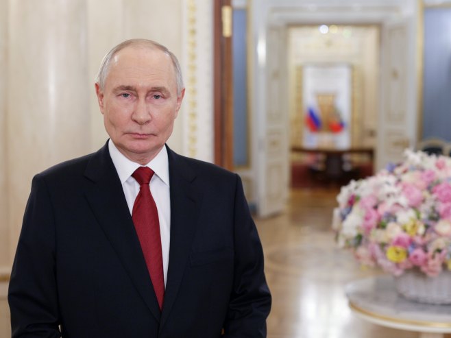 Владимир Путин (Фото: EPA/GAVRIIL GRIGOROV) - 