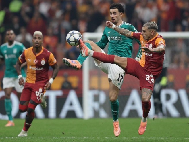 Њукасл дочекује Барселону, Ливерпул у Истанбулу