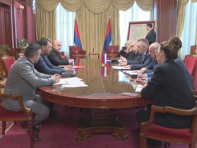 Минић са синдикатом и менаџментом предузећа "Нова Љубија" разговарао о будућности пословања