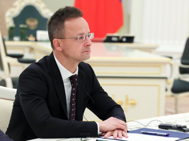 Сијарто: Европи пријети највећи енергетски поремећаји због рата у Ирану