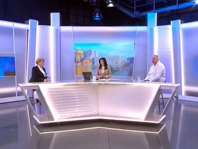 Поповић; Спорна цијена екскурзије, а не процедура; Пушић: Све урађено у складу са Правилником