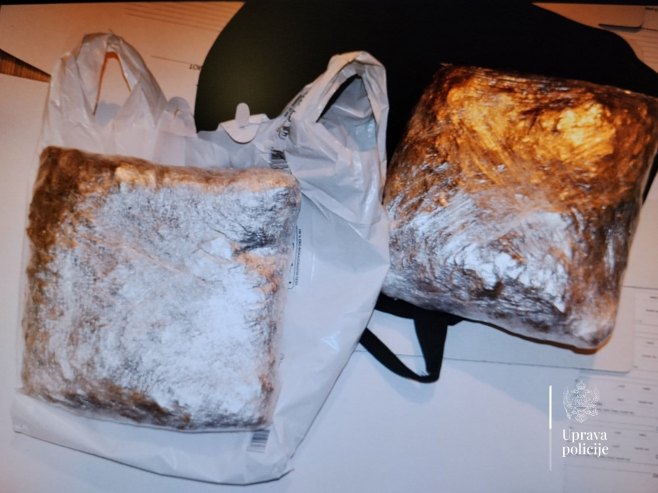 У торби мушкарца из Пљеваља пронађено више од два килограма марихуане