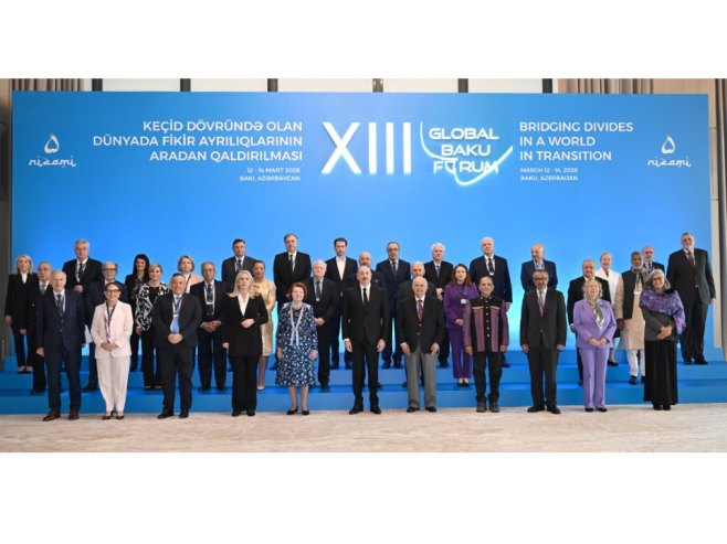 Цвијановић на Глобал форуму у Бакуу: Премошћавање подјела у свијету транзиције (ФОТО)