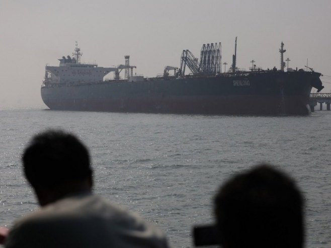 Рајт: САД још нису спремне да обезбиједе транзит нафтних танкера кроз Ормуски мореуз