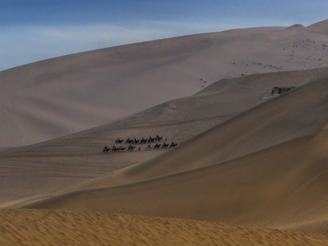 Снијег пао у Сахари (ВИДЕО)
