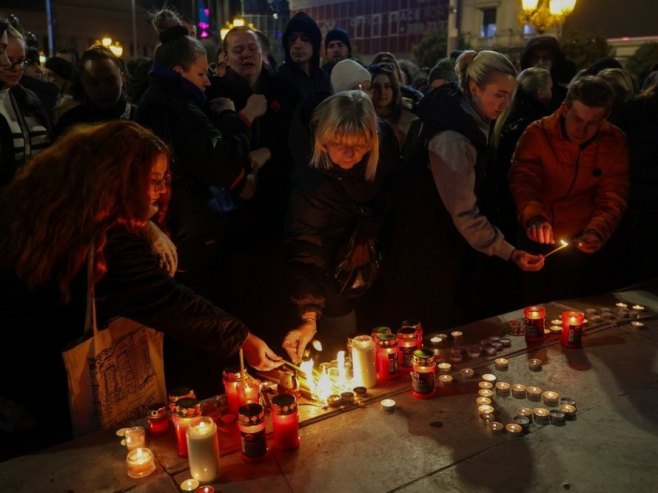 Сјећање на 63 младих страдалих у пожару у Кочанима