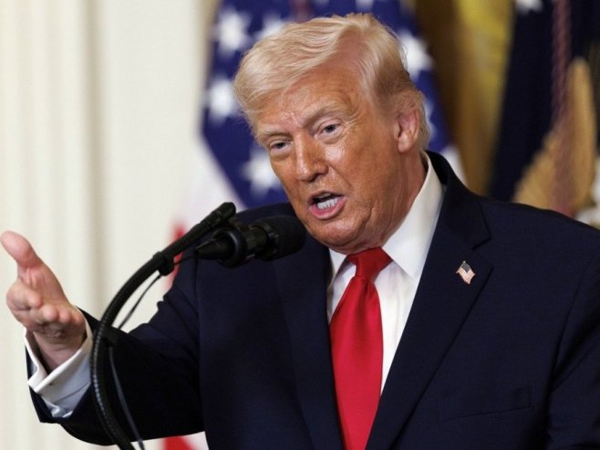 Трамп: Зеленски посљедња особа од које нам је потребна помоћ против Ирана