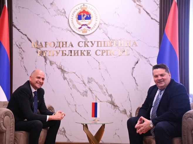 Стевандић са Пошом: Настављамо политичке и парламентарне везе