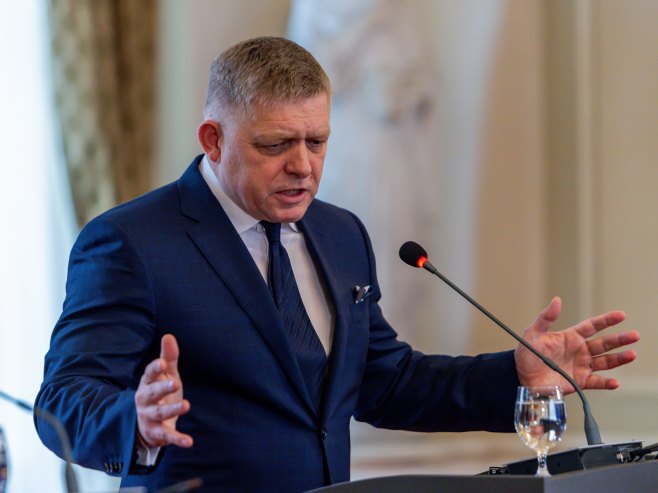 Фицо очекује притисак ЕУ на Кијев како би се обновио увоз руске нафте