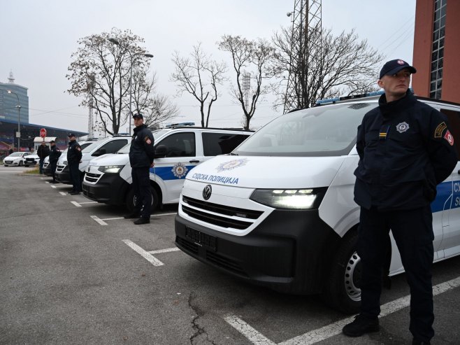 У КПЗ Бањалука спроведено лице лишено слободе на аеродрому