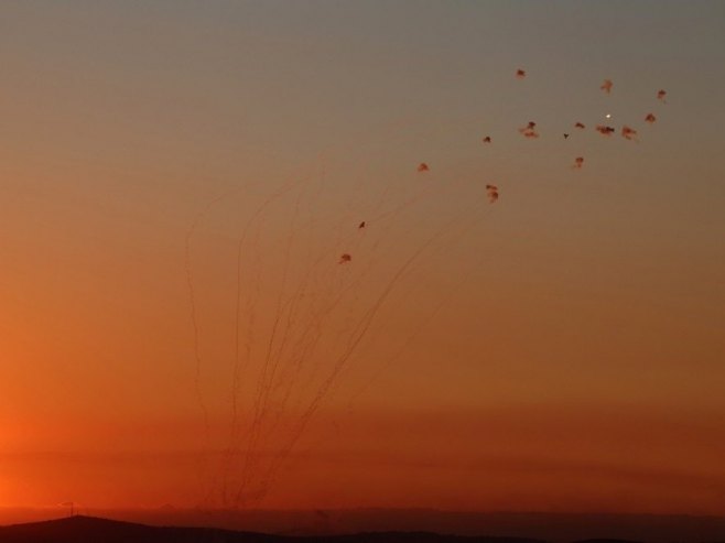 Емирати пресрели 13 ракета и 27 дронова