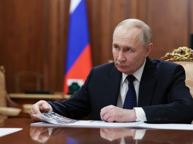 Путин: Присаједињење Kрима - најважнија прекретница у историји