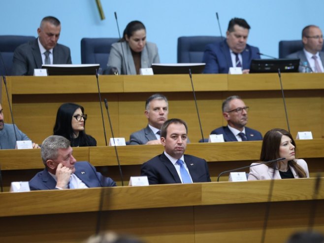 Народна скупштина усвојила измјене Кривичног законика – казна затвора до једне године може се замијенити новчаном казном