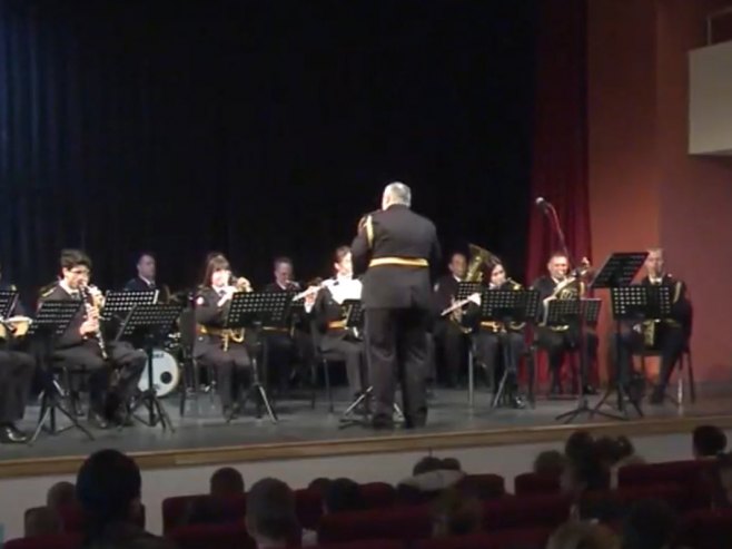 Ученици требињских школа уживали на коцерту Полицијског оркестра МУП-а Српске (ВИДЕО)
