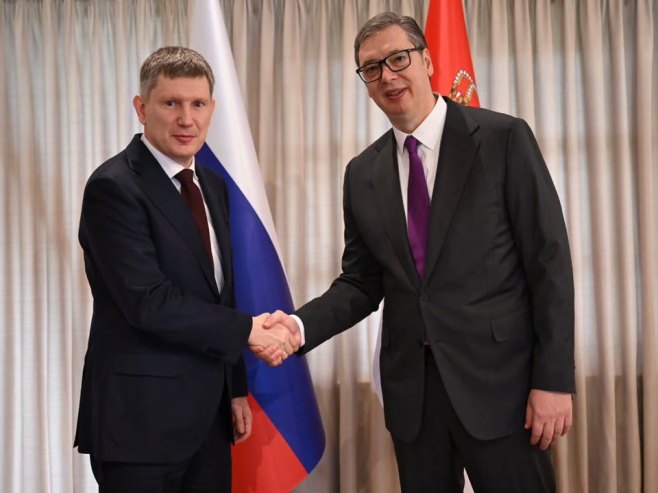 Вучић са руским министром: Београду потребни дугорочни аранжмани