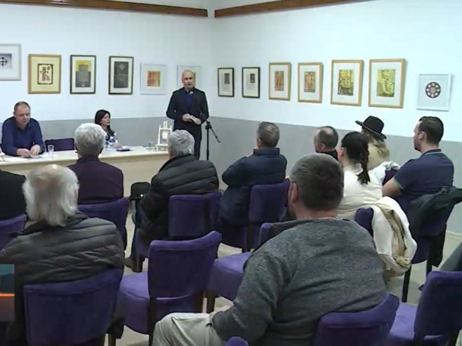 Представљене двије збирке пјесама Огњена Кандића у Фочи (ВИДЕО)