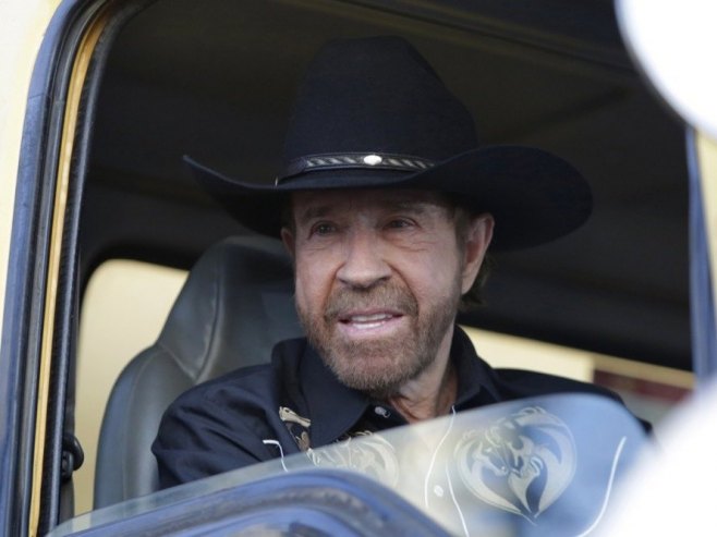 Умро Чак Норис (ВИДЕО)