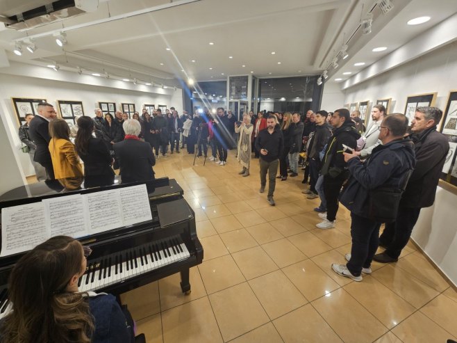 У приједорској Галерији "Сретен Стојановић" отворена изложба цртежа Бранка Миљуша