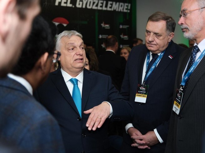 Додик позвао Србе у Мађарској да подрже Орбана