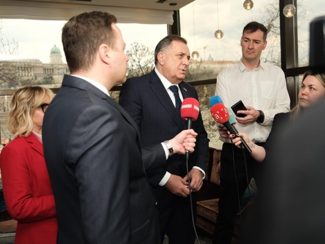 Додик: Морамо да ријешимо наше националне питање и да се боримо за српске интересе (ВИДЕО)