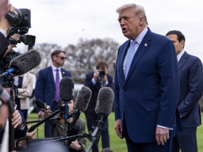 Трамп: Са "смрћу" Ирана највећи непријатељ Америке је Демократска странка