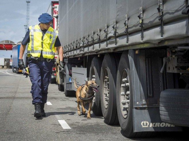 Полиција заплијенила више од три тоне кокаина