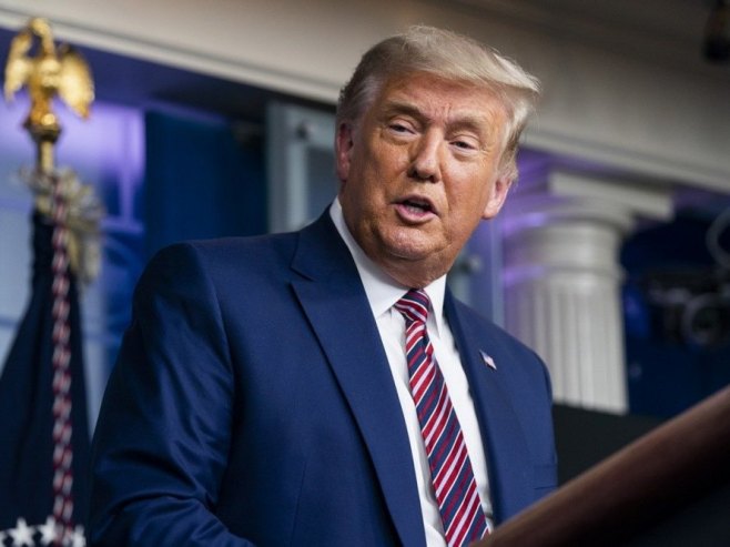 Трамп: Наредићу војсци да на пет дана одложи све војне нападе на иранску енергетску инфраструктуру