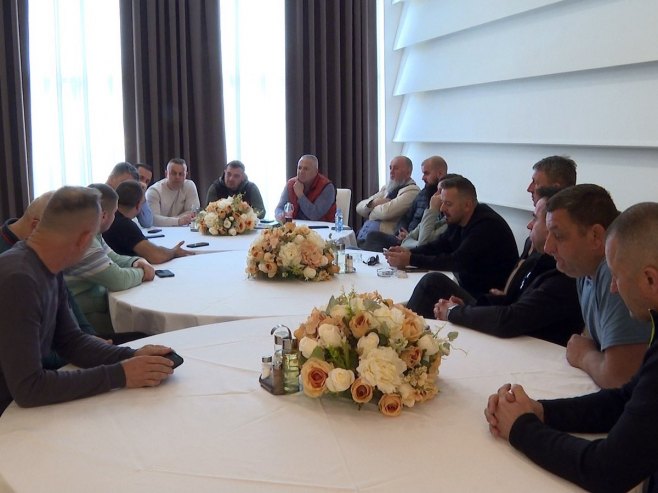 Састанак превозника о даљим корацима