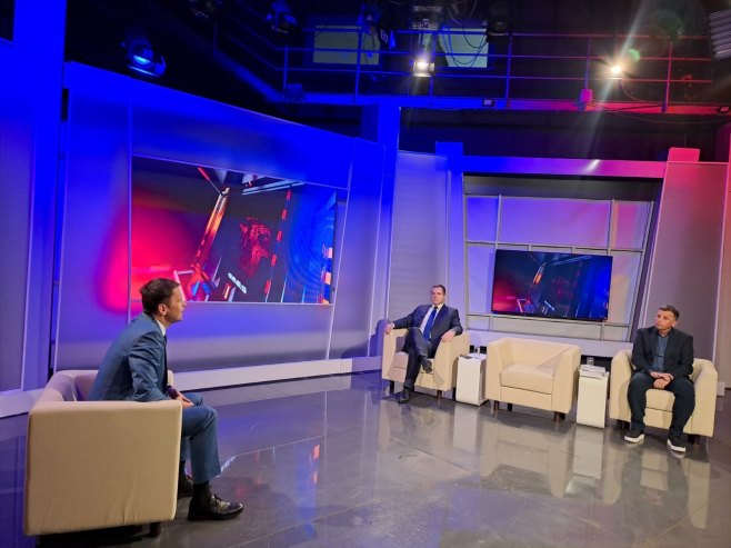 Ковачевић и Вукановић укрстили копља у ТВ дуелу на РТРС (ВИДЕО)