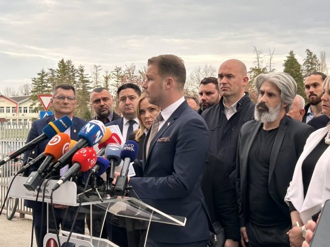 Станивуковић: Показивање силе и моћи -  крив сам што сам Србин и православац