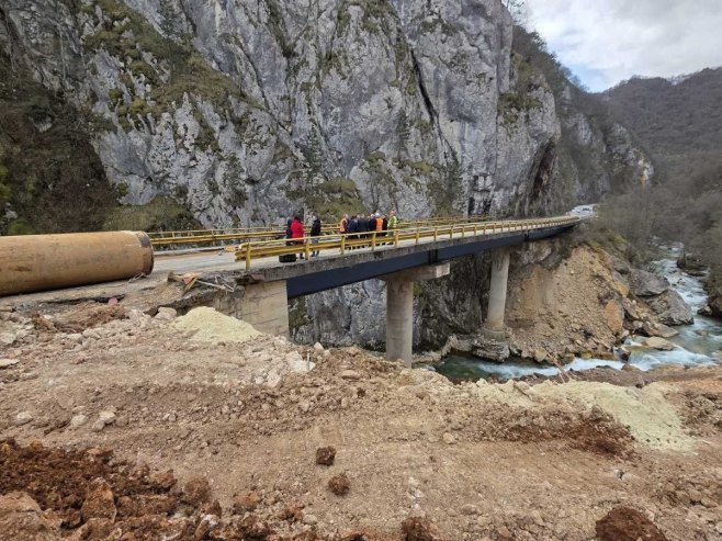 OPIS:  Most Miljevina - Foča