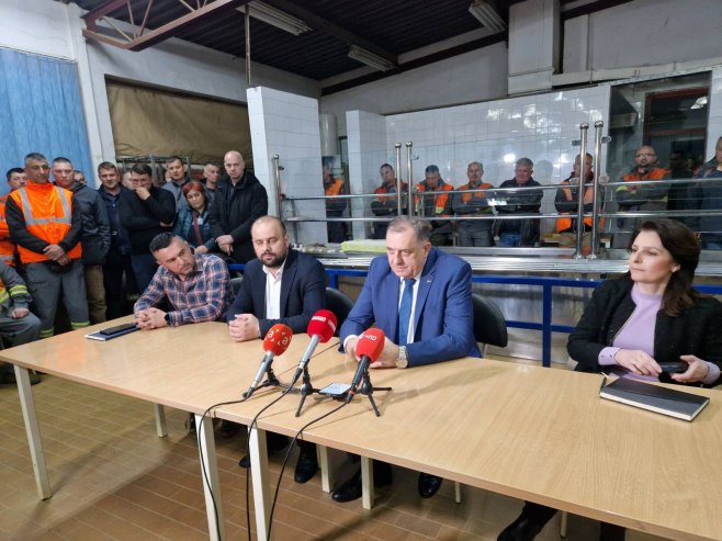 Додик након састанака са радницима "Нове Љубије": Исплатити плате до уторка, Српска стоји уз вас