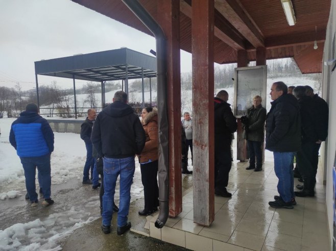 Горња Пискавица: Протест мјештана - хитно реаговати и реконструисати пут