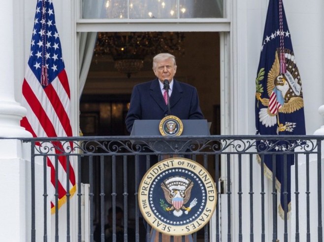 Трамп у говору о војним успјесима САД: Куба је сљедећа