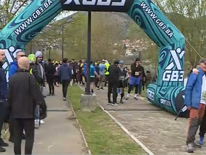 "Трка у камену - Требиње вертикал" окупила више од 250 учесника